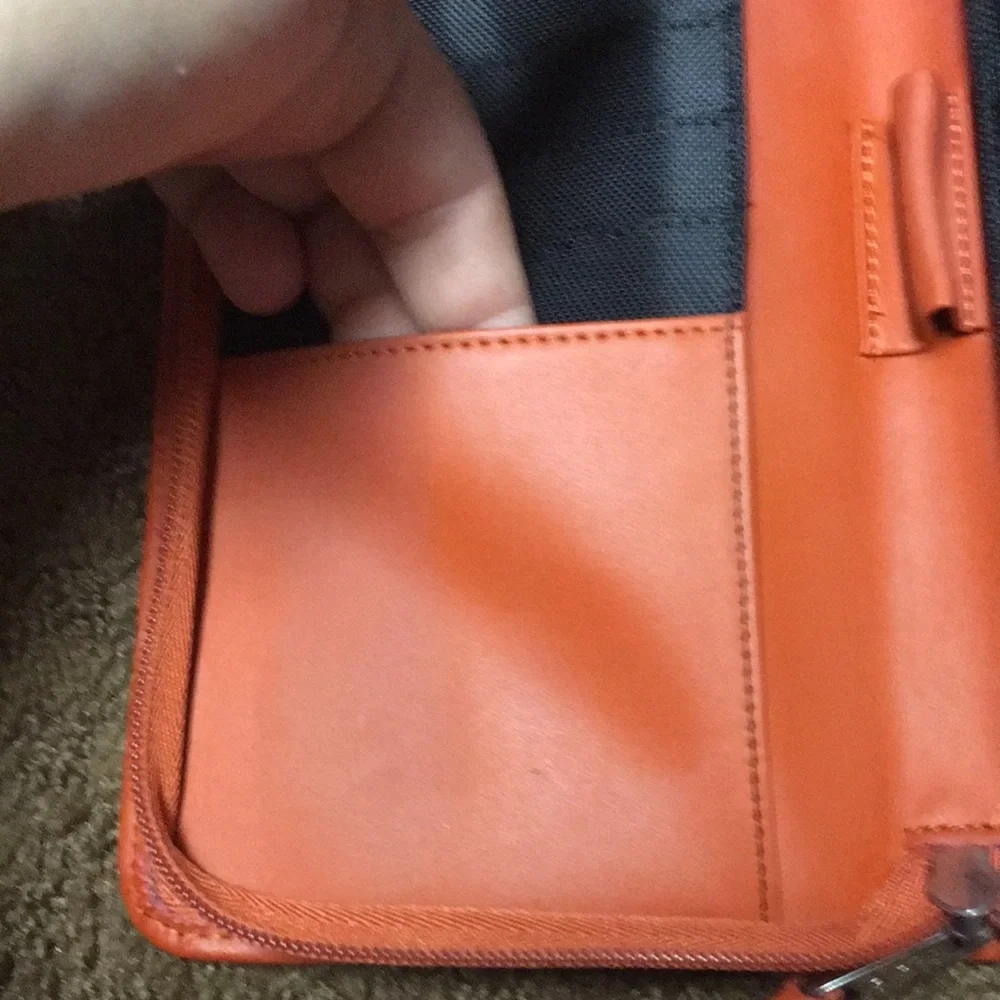 Clava leather Wallet clutch genuine leather burnt orange EUC lots of pockets